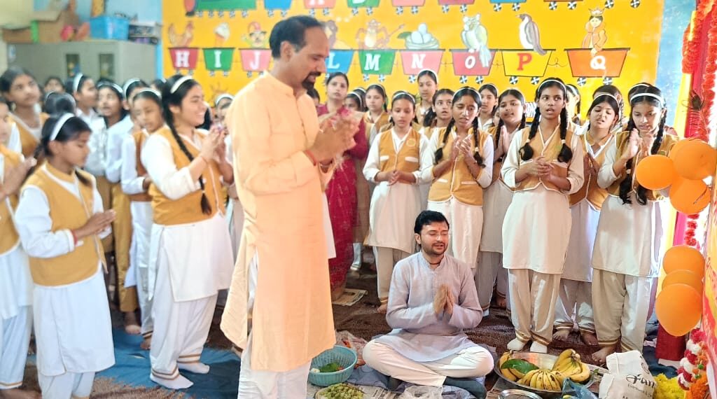 महर्षि विद्या मंदिर में हनुमान जन्मोत्सव बड़े ही हर्षोल्लास एवं श्रद्धा के साथ मनाया