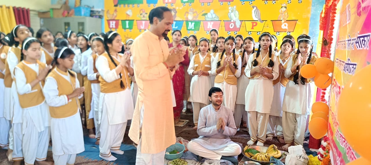 महर्षि विद्या मंदिर में हनुमान जन्मोत्सव बड़े ही हर्षोल्लास एवं श्रद्धा के साथ मनाया