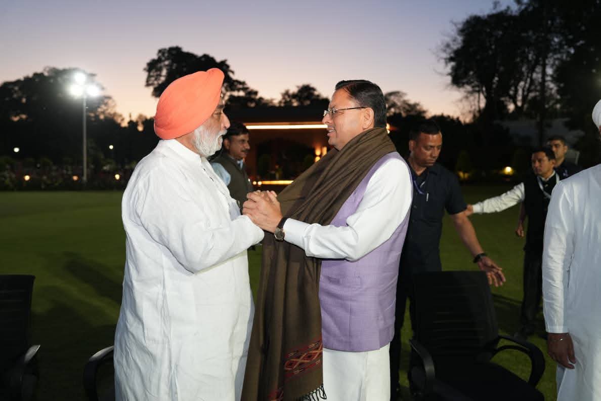 मुख्यमंत्री आवास में मुख्यमंत्री श्री पुष्कर सिंह धामी से सिक्ख समुदाय के प्रतिनिधिमंडल ने शिष्टाचार भेंट की