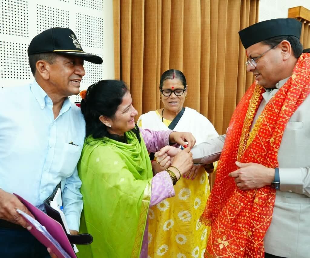 मुख्यमंत्री धामी ने प्रदेश की बहनों को दी रक्षाबंधन की शुभकामनाएं